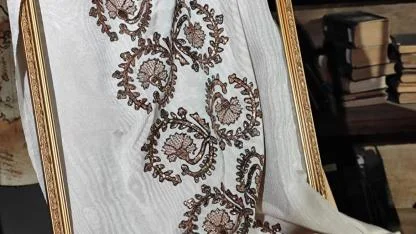 Tokat yazmacılığı İzmir’de üç kadınla hayat buluyor