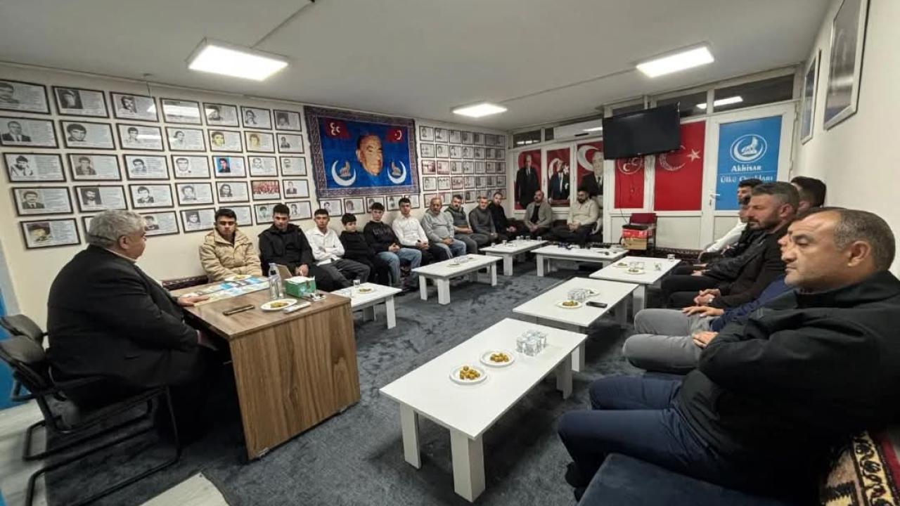 Ülkü Ocakları Akhisar’dan “Hüseyin Nihal Atsız” semineri