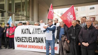 Akhisar’da ABD’nin Venezuela Müdahalesi Protesto Edildi