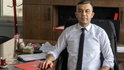 Erbakan’dan Afyonkarahisar Teşkilatına Anlamlı Ödül