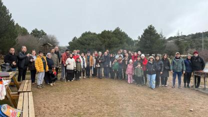 Gazeteciler Spil Dağı’nda stres attı