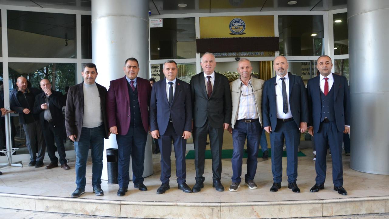 155 No’lu Halk Otobüsleri Kooperatifi’nde Fevzi Açıkel Güven Tazeledi