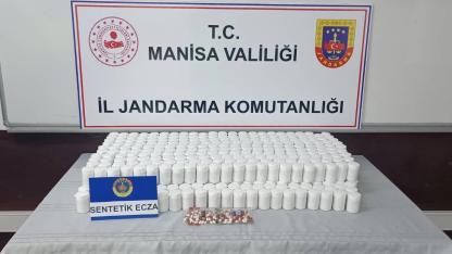 Akhisar’da 28 Bin 504 Sentetik Ecza Hap Ele Geçirildi