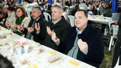 Büyükşehir’in İftar Sofrası Gördes’te