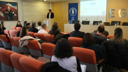 İzmir’in Geleceği İçin Kritik Hamle: Yaratıcı Yıkım Masada