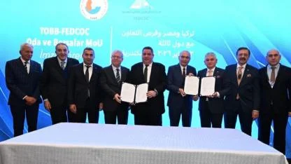 Manisa ve Akhisar İş Dünyasından Mısır Çıkartması