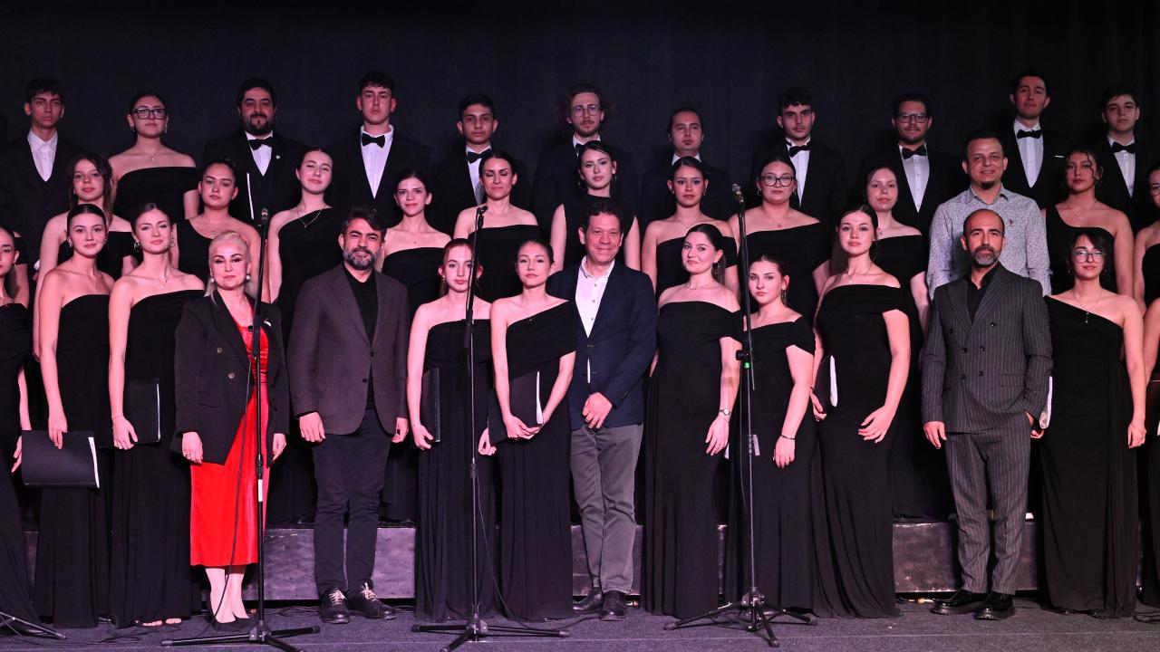 Manisa’da Genç Seslerden Muhteşem Çok Sesli Müzik Ziyafeti