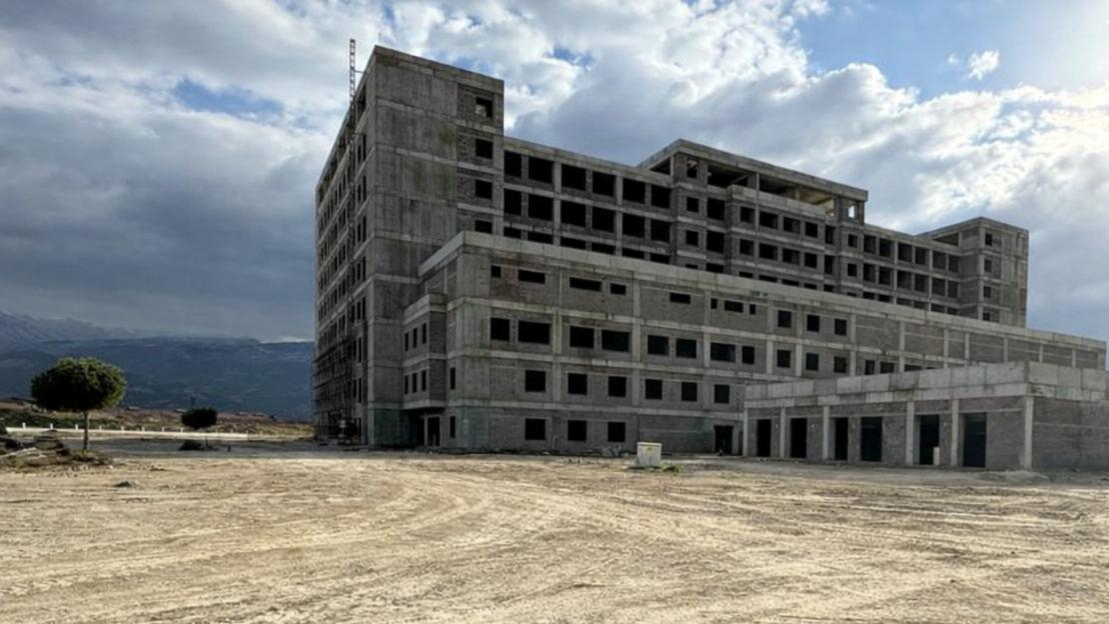 Salihli Devlet Hastanesi İnşaatı Meclis Gündemine Taşındı