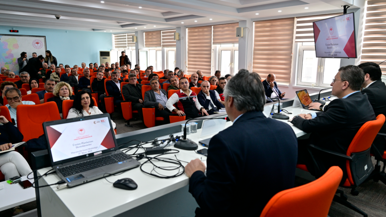 İzmir’de Hayvancılığın Yeni Yol Haritası Belirlendi