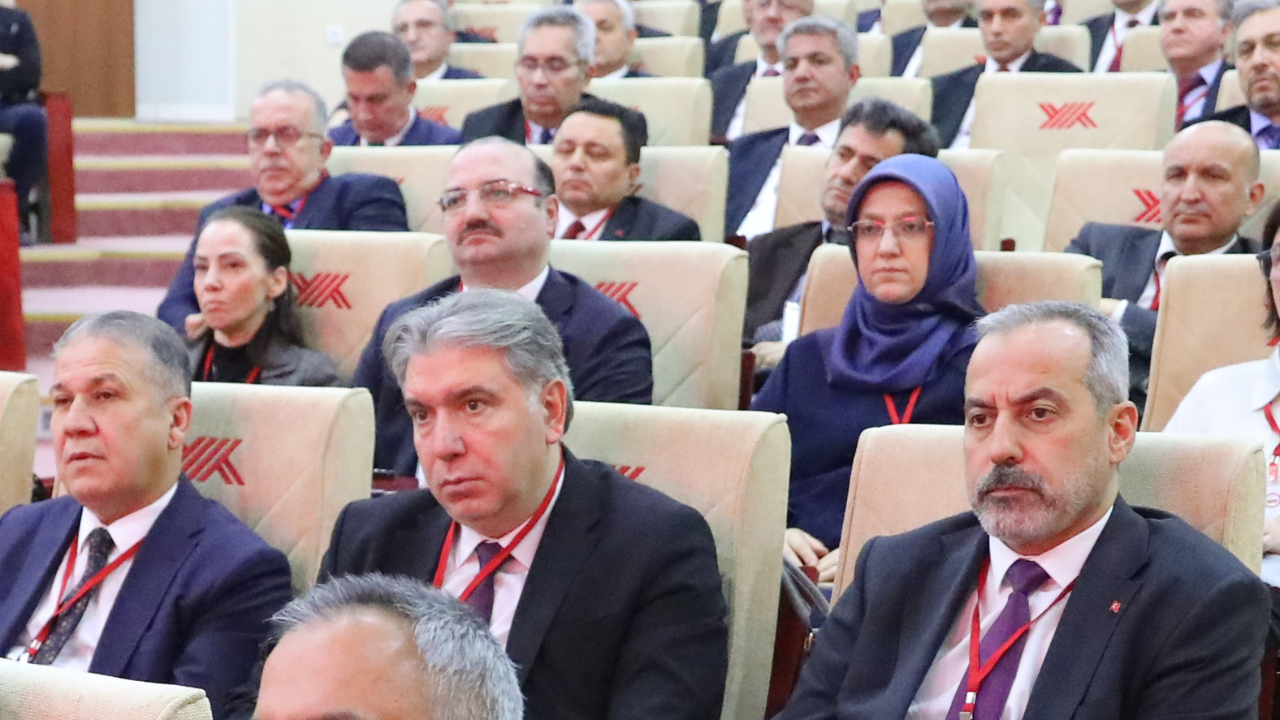 Manisa CBÜ Rektörü Rana Kibar Üniversitelerarası Kurulda