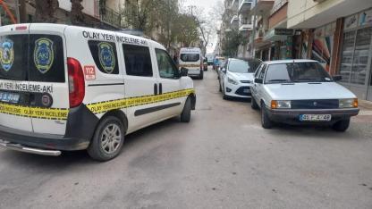 Manisa'da 65 Yaşındaki  Kadın Evinin Girişinde Ölü Bulundu