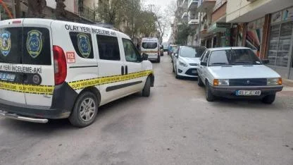 Manisa'da 65 Yaşındaki  Kadın Evinin Girişinde Ölü Bulundu