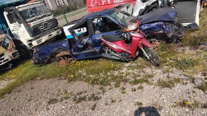 Manisa'da Sokaklar Nefes Alıyor: Hurda Araç Operasyonu