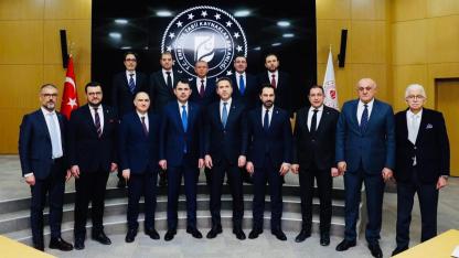 Mücahit Arınç’tan Somalı Maden İşçilerine Müjde Geldi