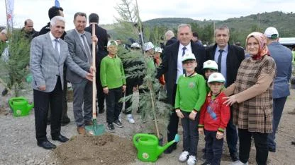 Manisa’da 30 bin fidan toprakla buluşuyor