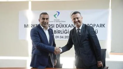 Akhisar Merkez Çarşı’ya Dükkan ve Otopark Projesi İçin Protokol İmzalandı