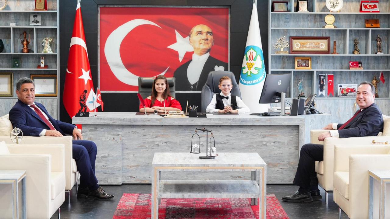 Başkanlık Koltuğu Çocuklara Emanet Edildi
