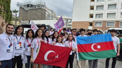 Bilim Yunusemre Takımları Avrasya Şampiyonası'na Damga Vurdu