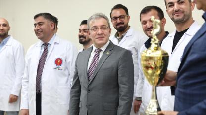 DEÜ’lü Veteriner Hekim Adayları Beyaz Önlüklerini Giydi