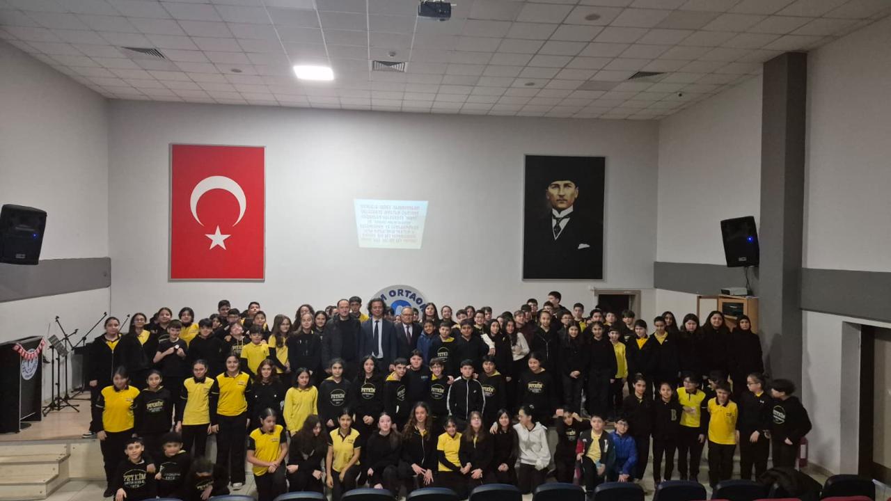 GENÇLER Mİ SÖZ DİNLEMİYOR?