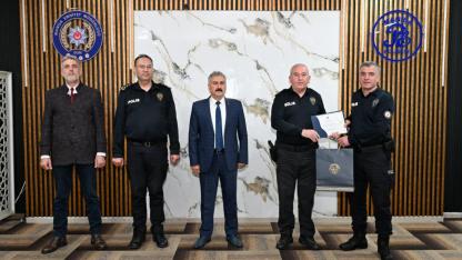 Manisa Emniyetinde Başarı Ödüllendirildi