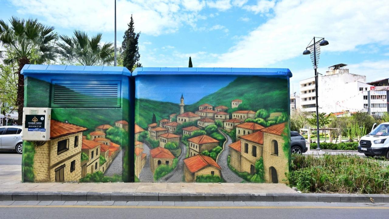 Manisa sokakları mural sanatla yenileniyor