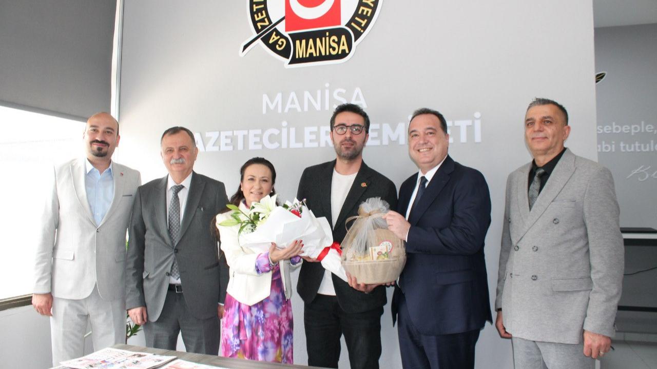 Manisa’da Basına Siyasetten Anlamlı Destek Ziyareti
