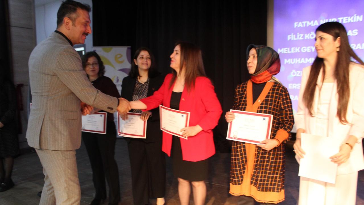 Manisa’da eTwinning Başarısı: Öğretmenlere Ödül