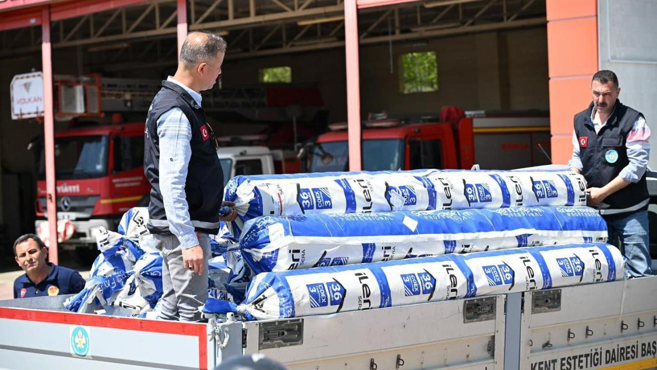 Manisa'da Fırtınanın Yaraları Yüzde 100 Hibeyle Sarılıyor