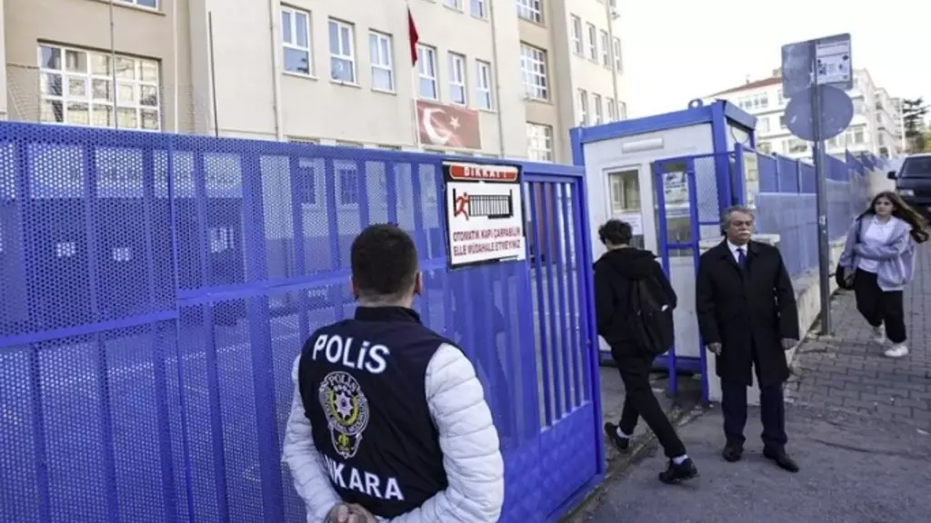 Okullarda Güvenlikte Yeni Dönem: 7 Basamaklı Koruma Modeli Devrede