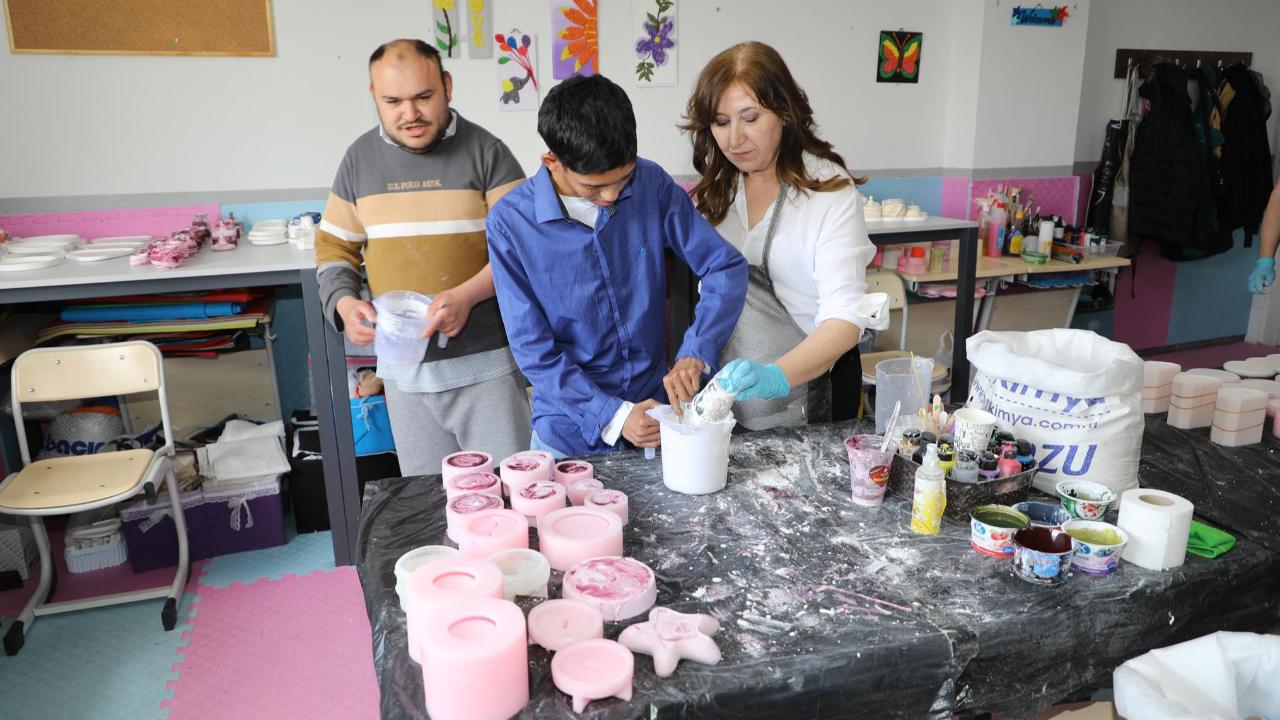 Özel Ellerden Mesir Festivali’ne Anlamlı Dokunuş