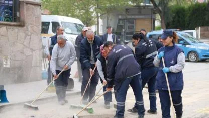 Şehzadeler Dönüşüm Bölgesinde Ortak Temizlik Seferberliği