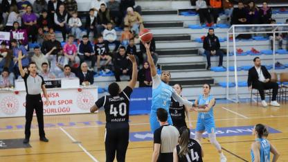 Turgutlu’da Kritik Maç: Şampiyonluk İçin Sahaya