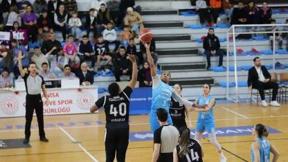 Turgutlu’da Kritik Maç: Şampiyonluk İçin Sahaya