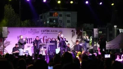 Turgutlu’da Roman Gecesi Coşkusu Yaşandı