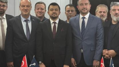 Ümit Akdağ Anahtar Parti Saflarına Katıldığını Açıkladı