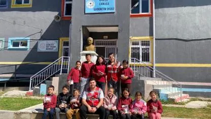 Yunusemre’den Yuntdağlı Çocuklara 23 Nisan Ziyareti