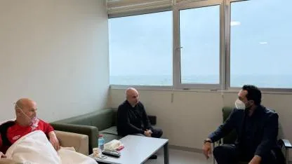 Arınç’tan Tahir Mersinli’ye Geçmiş Olsun Ziyareti