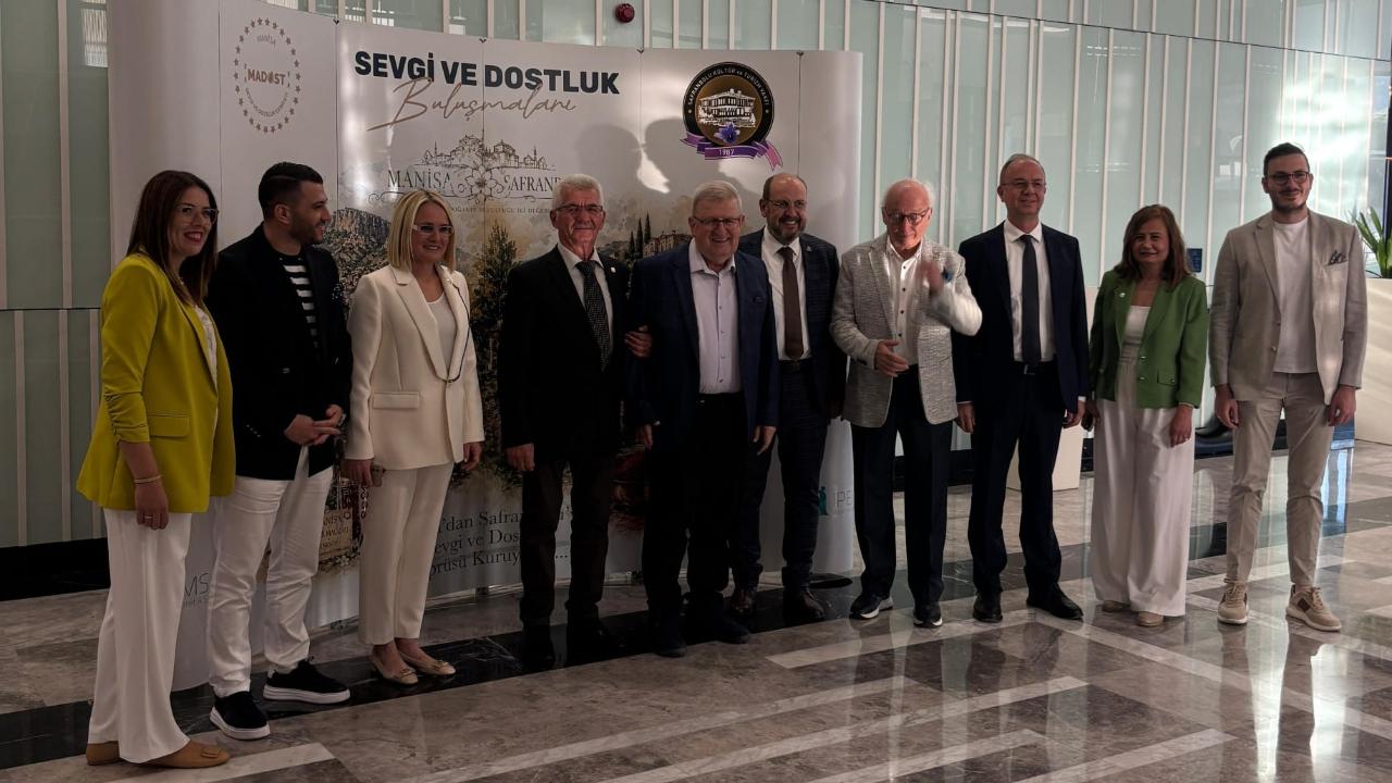 MADOST'ta Dev Buluşma, Şefik Yılmaz Dizdar Konuk Oldu