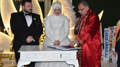 Manisa Protokolü Şafak ve Bodur Düğününde