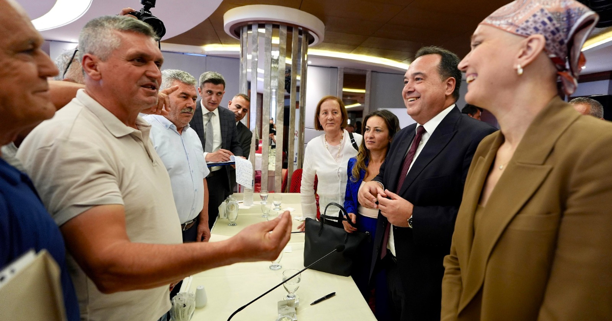 Başkan Dutlulu: “Bütçenin Tamamı 17 İlçe İçin Harcanacak”