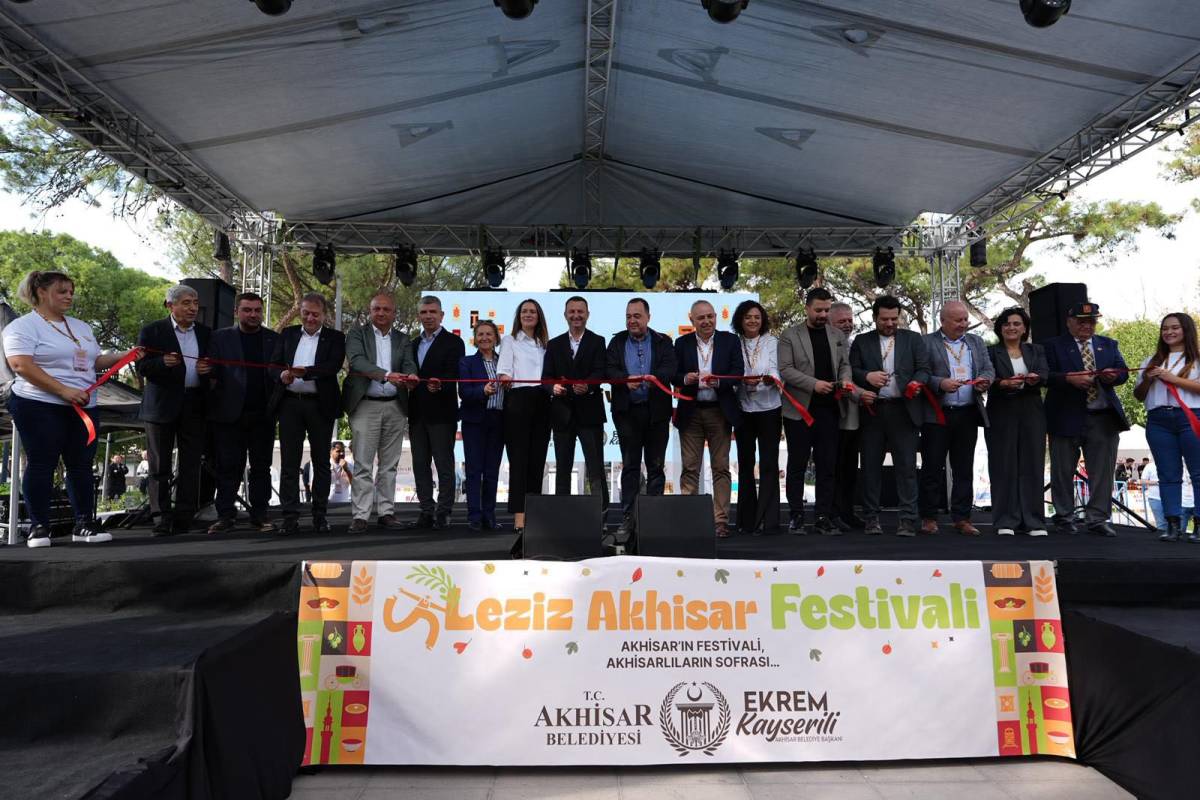 Akhisar’da İlk Leziz Akhisar Festivali Başladı