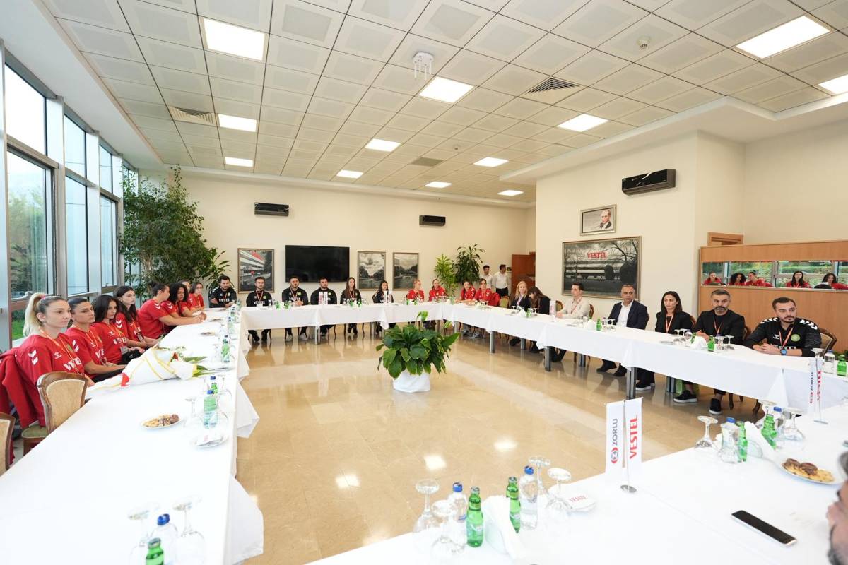 Vestel’den Kadın Voleyboluna Büyük Destek