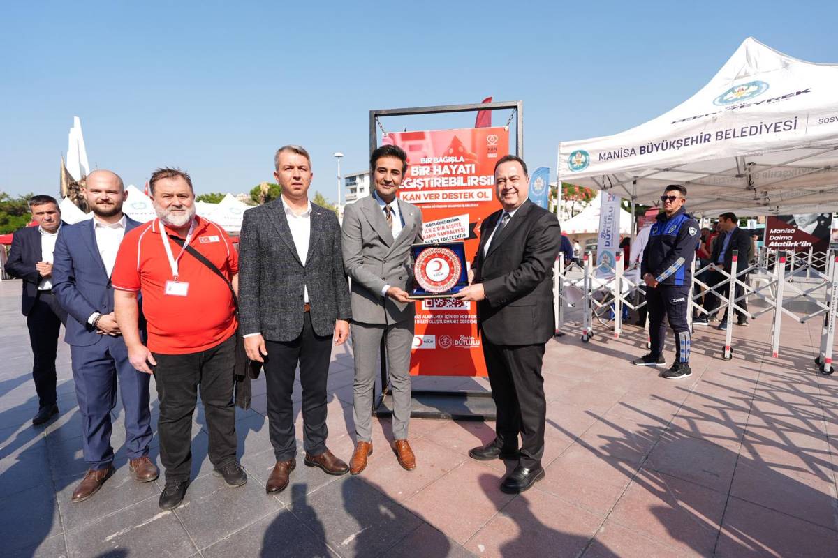 Manisa’da Kan Bağışı Etkinliğine Yoğun İlgi