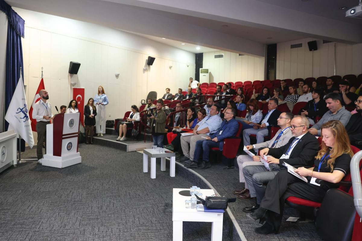 Genç Girişimciler DEÜ’de Hayallerini Gerçeğe Dönüştürdü