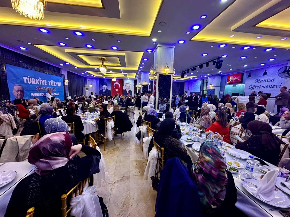 Şehzadeler’de Türkiye Yüzyılı Kadın Buluşmaları Yapıldı
