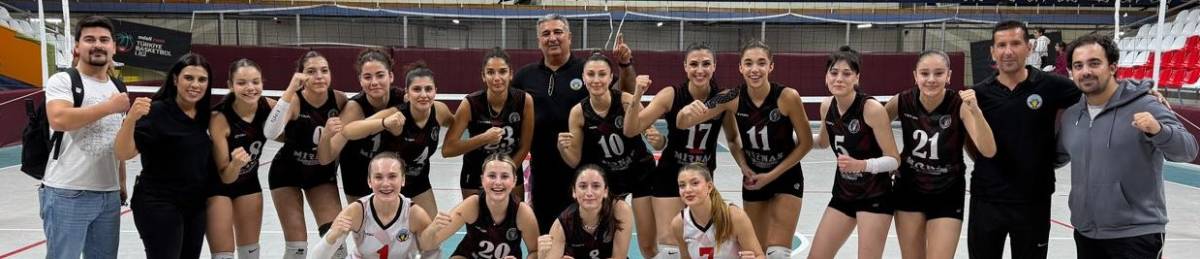 Turgutlu Belediyespor Filede Kazanmaya Devam Ediyor: 3-0