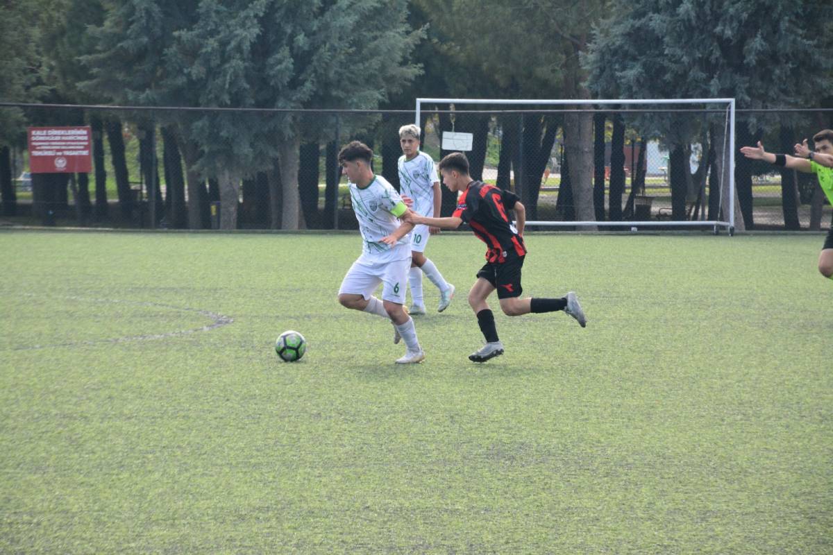 Akhisar Derbisinde Zafer Akhisar 1922’nin