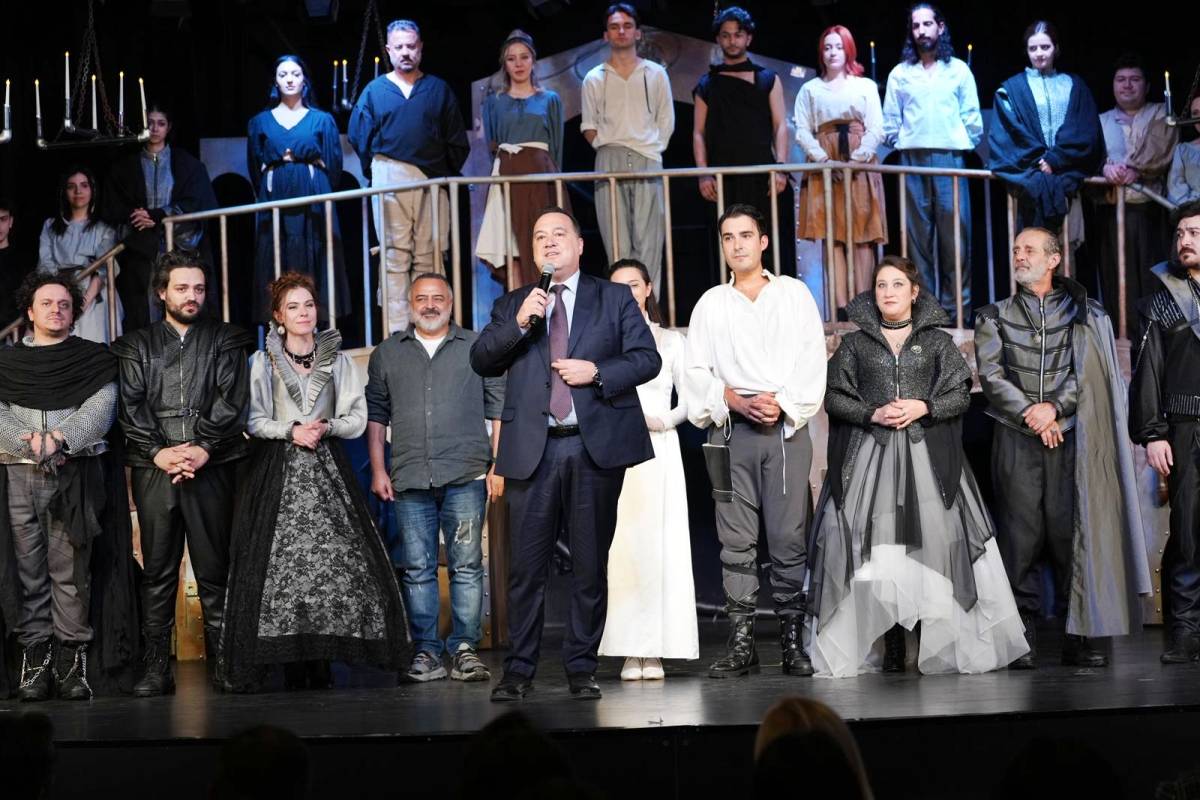 Shakespeare’in Ölümsüz Eseri Romeo ve Juliet Manisa’da Sahnelendi