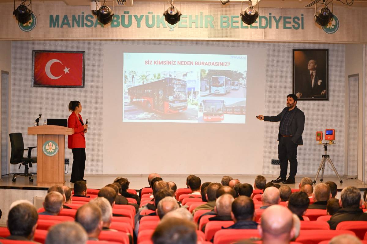 Manisa Büyükşehir’den Şoförlere Hizmet Kalitesi Eğitimi